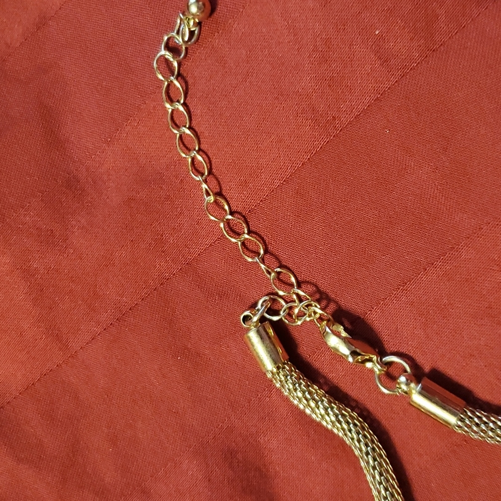 Necklace - Picture 4 of 5